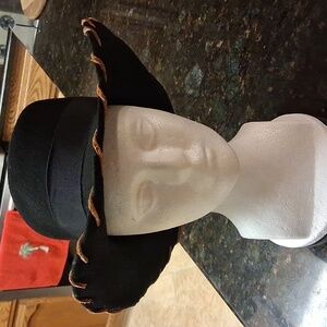 🖤🤠Vintage Top This Black 100% Wool Cowgirl Hat W/Brn Suede Stitching OS